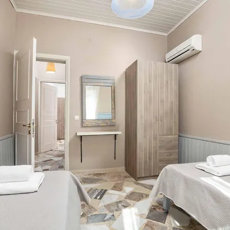 Villa Pelagia Mare Chlomos