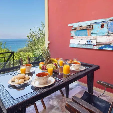 Villa Pelagia Mare Chlomos